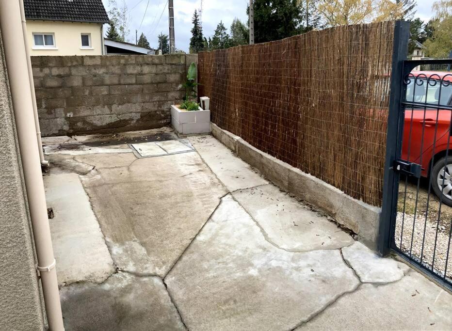 Jolie Maison Avec Courette Bourges Kültér fotó